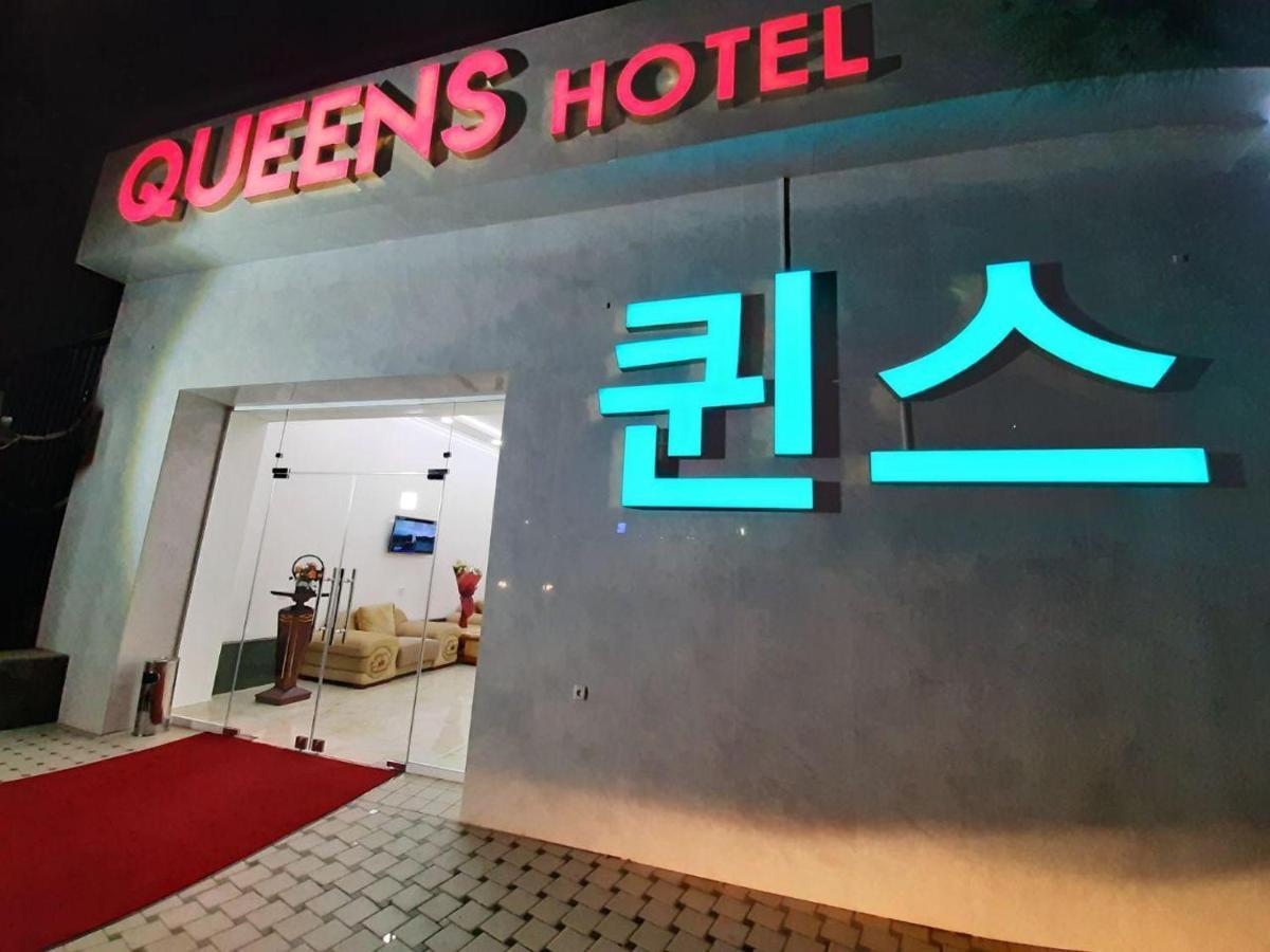 Queens Hotel Tasjkent Eksteriør bilde