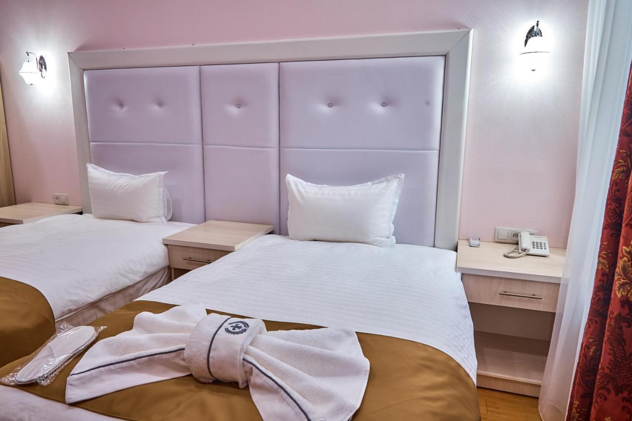 Queens Hotel Tasjkent Eksteriør bilde